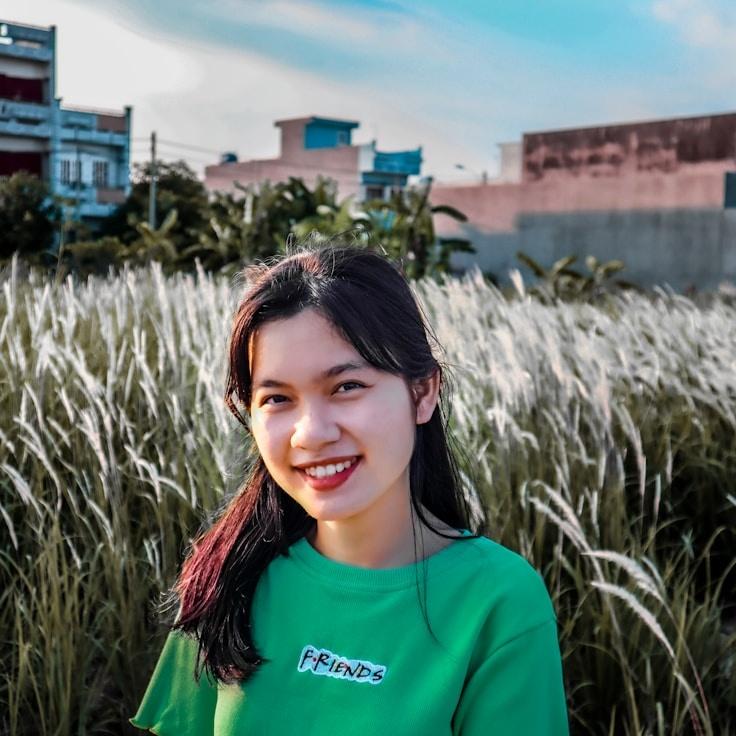 Jordan Patel, Client Relations Director, discussing corporate gifting strategy with business clients